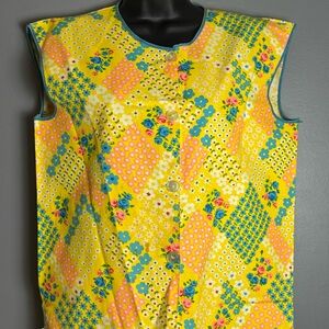 Vintage Handmade 1970’s Yellow Patchwork/Floral Print Sleeveless Apron Or Vest